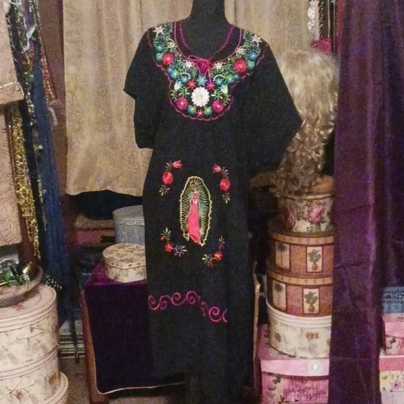 chinese dress ladies Our Lady of Guadalupe Outfit Kit main image 0